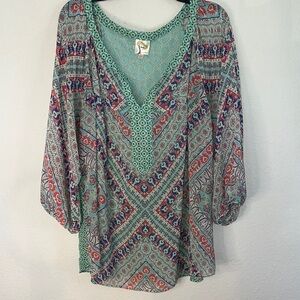 Bohemian Patterned Women's Top‎